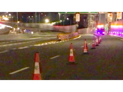 高速公路太阳能道钉 铸铝led道钉 方形发光道钉价格图3